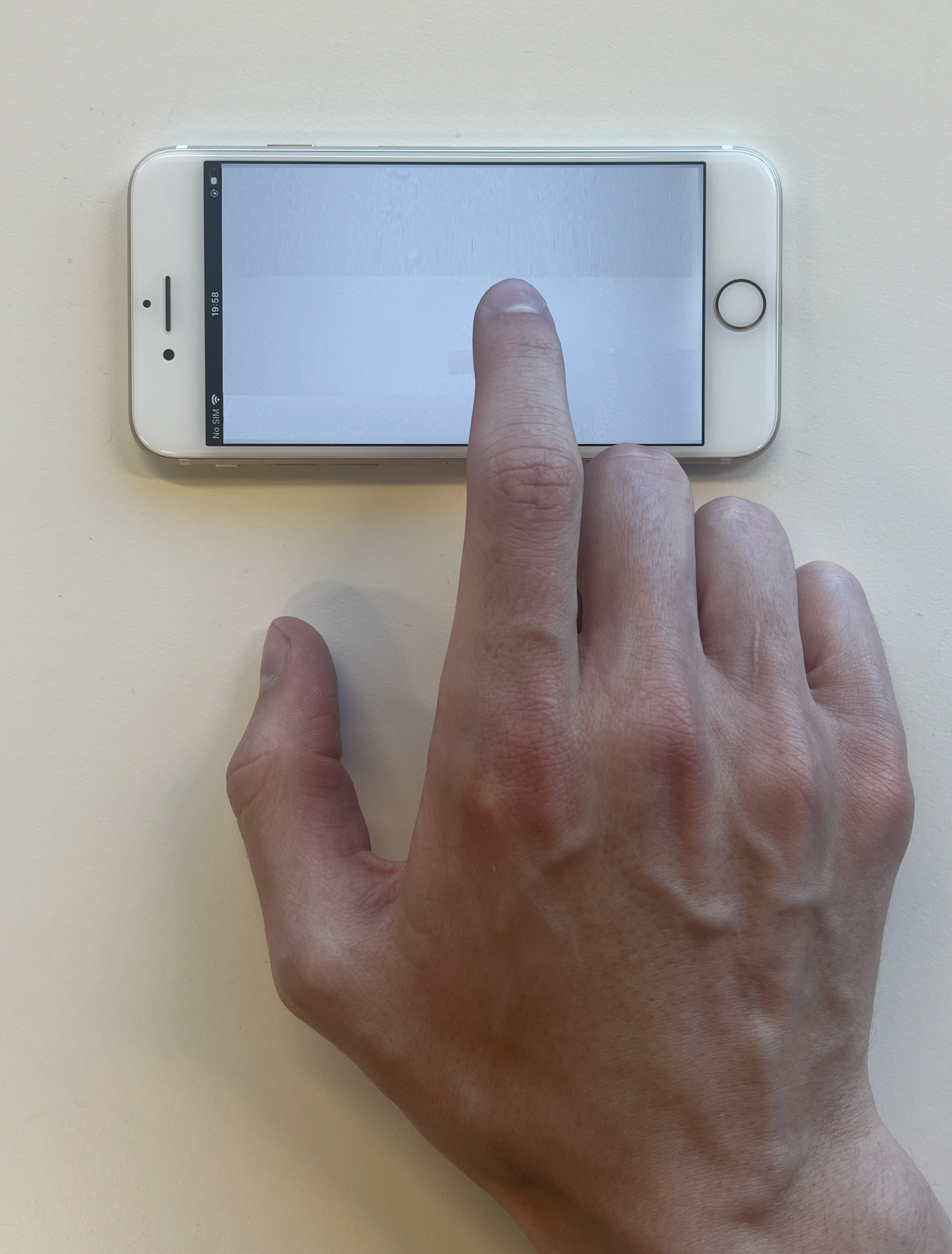 How to hold the phone
